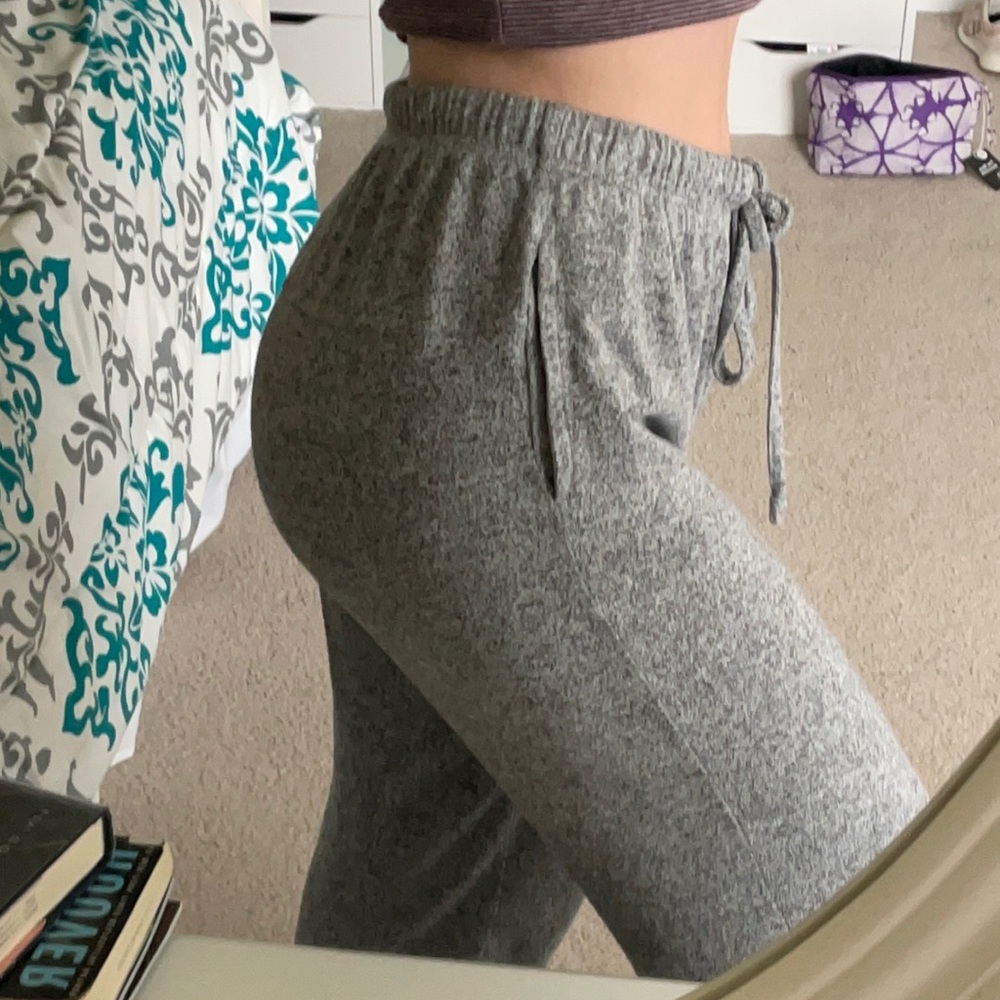 2 Aerie supersoft joggers